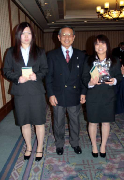img_20120407-221014.jpg