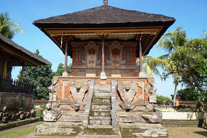 グドン・プシンパンガン gedong pesimpangan Pura Penataran Sasih グドン・プシンパンガン gedong pesimpangan Pura Penataran Sasih