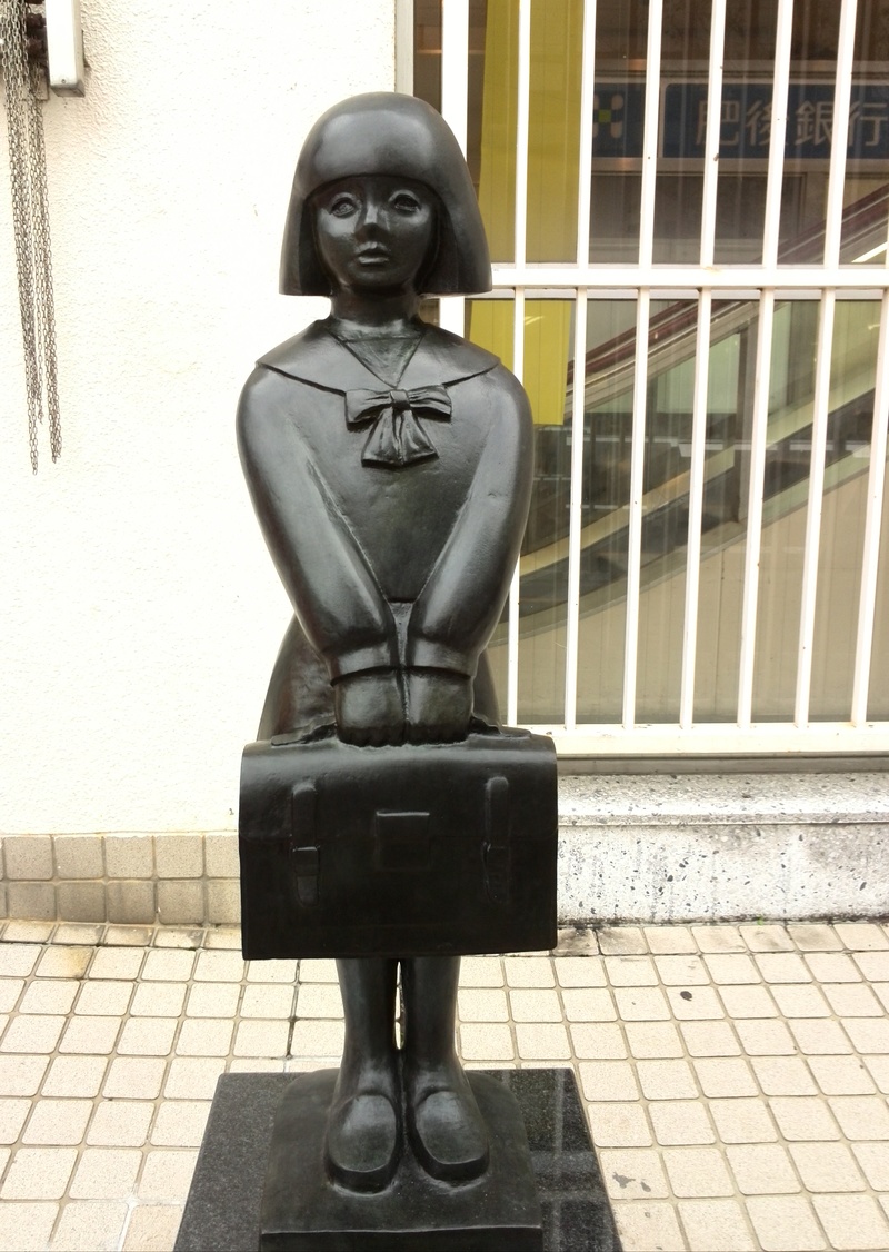 村下孝蔵館 初恋通りモニュメント♪