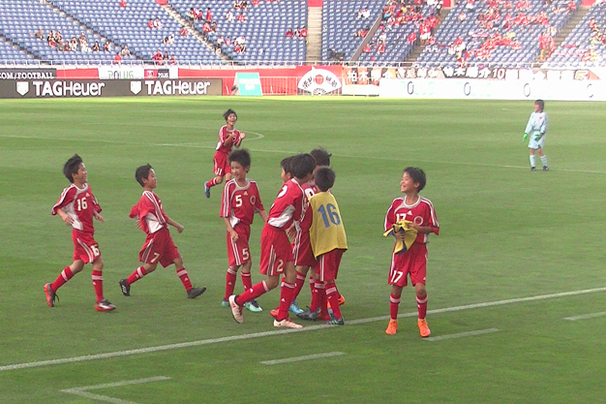 埼玉スタジアムでボーイズマッチ