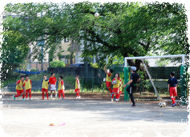 原山小学校での練習風景