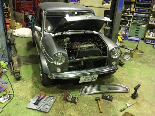 英国車 クラシックミニ専門店