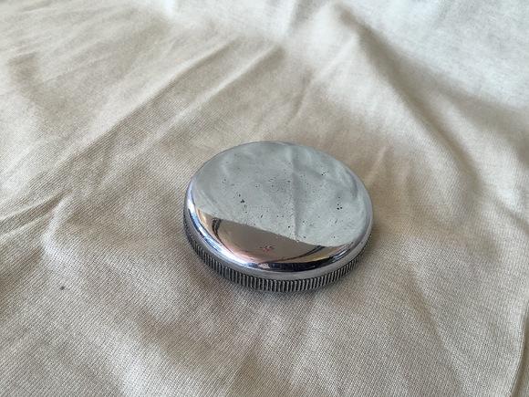 英国 レア ガスキャップ