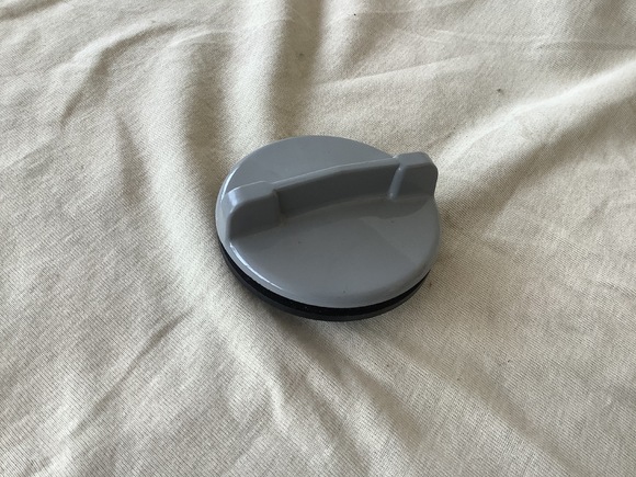 英国 レア ガスキャップ