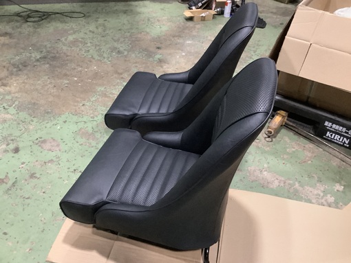 Microcell Contour Seat (復刻版)入荷しました