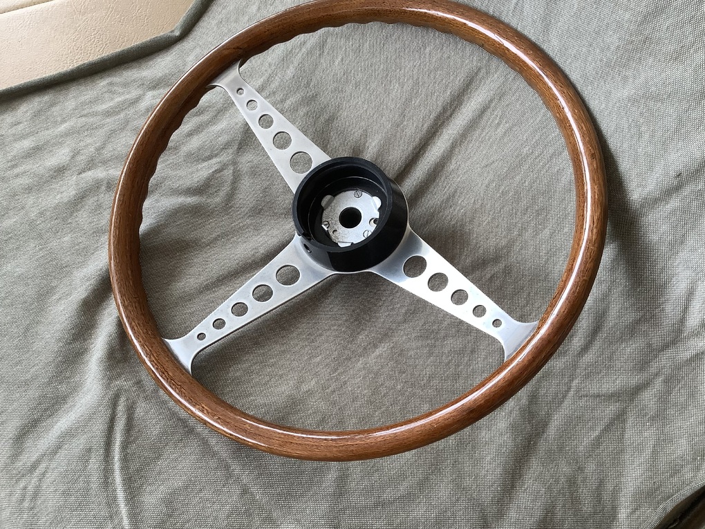 FORMULA ステアリング 8483eb79cc210e78b7f30c11bc165e