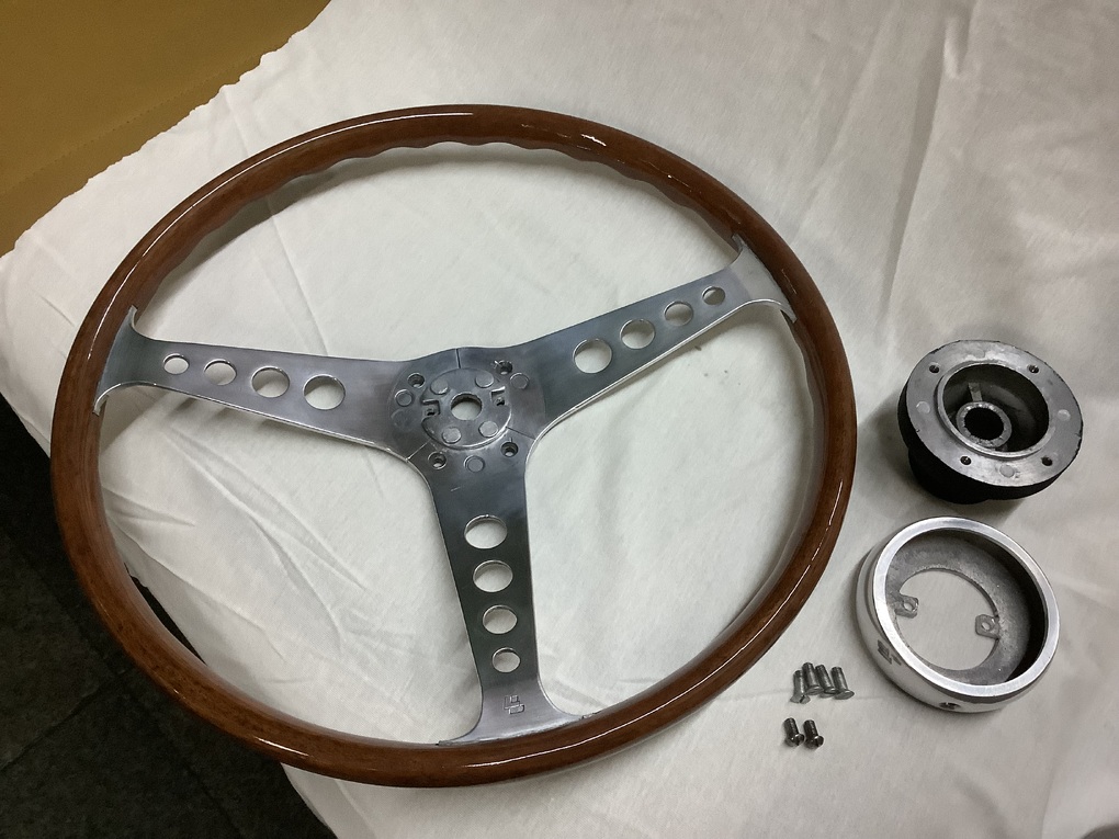 英国 ビンテージ ハンドル ステアリング | LES LESTON GRAND PRIX 15