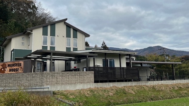 【超希少・プレミア】MONSTER HOUSE（モンスターハウス） 徳島県トイプードルブリーダー MONSTER HOUSE(モンスター