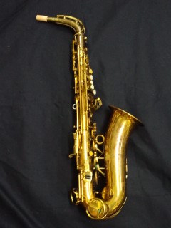 なかざわ管楽器修理工房 委託販売 ヤナギサワ アルトサックス A3