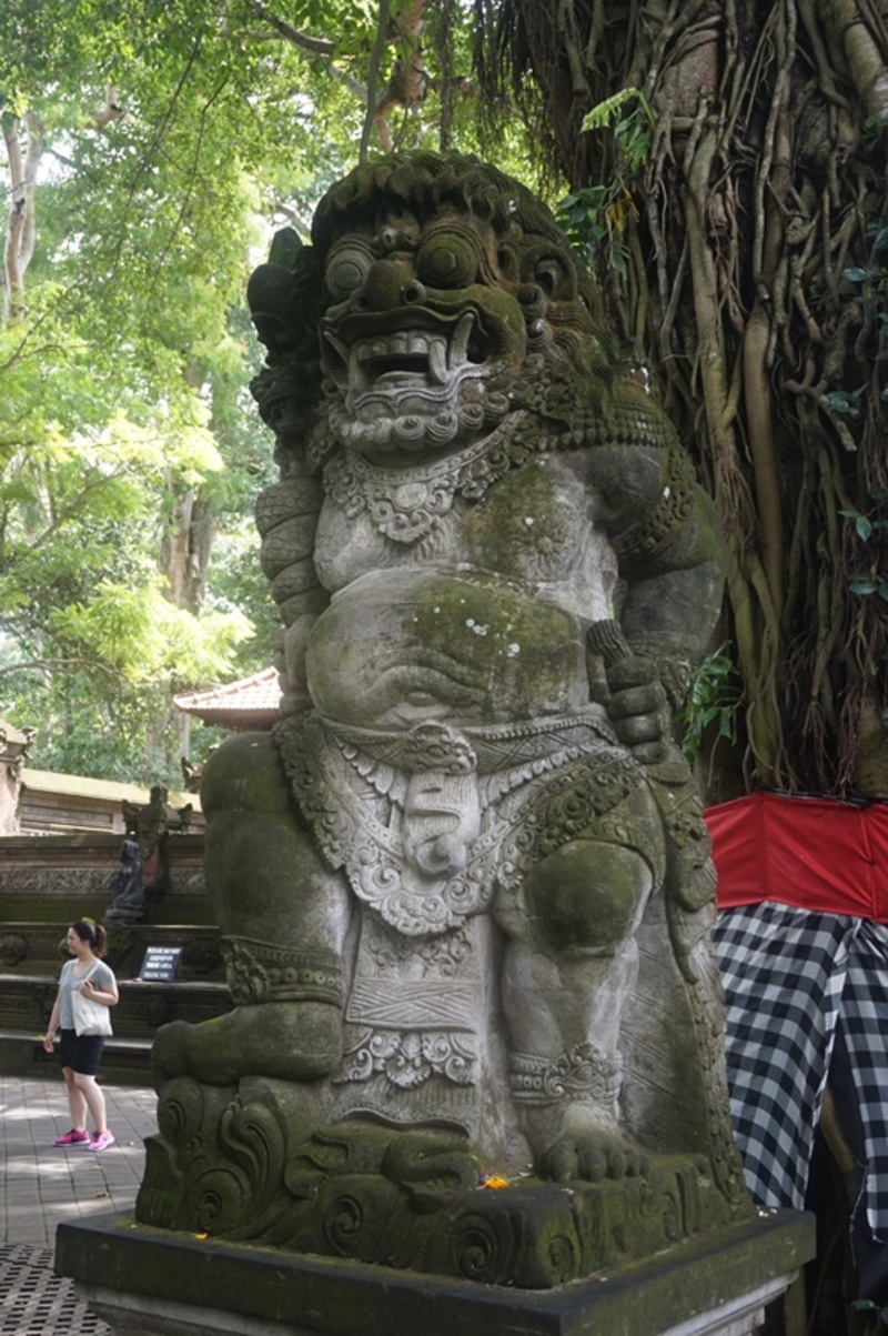 ティルタ・ウンプル寺院、グヌン・カウィ、寺院、景勝地／バリ島旅行記～神々の島