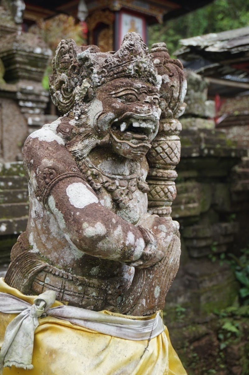 ティルタ・ウンプル寺院、グヌン・カウィ、寺院、景勝地／バリ島旅行記～神々の島