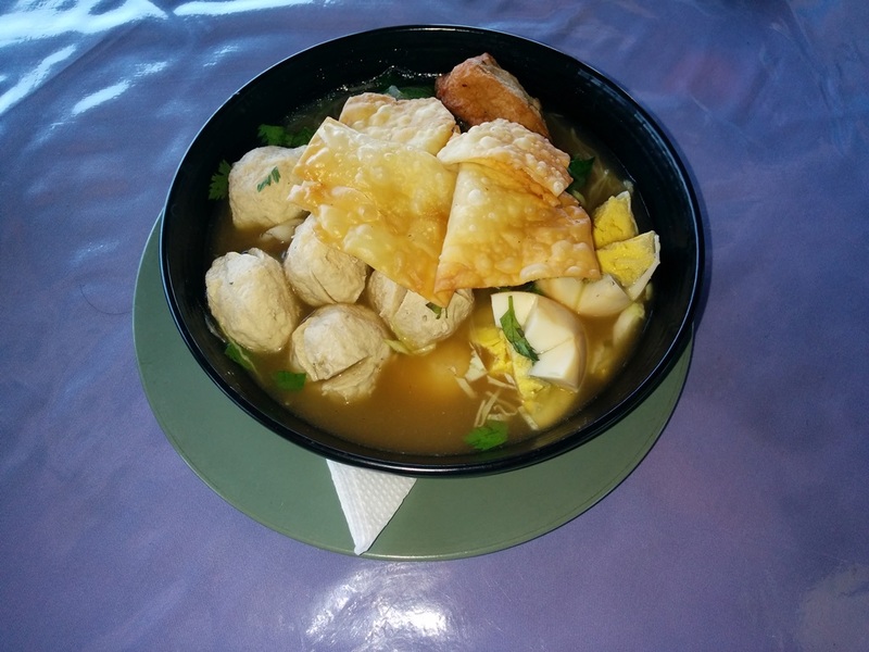 bakso baso 肉団子スープ