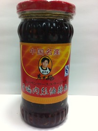 老干媽 干 火扁 肉絲油辣椒/干し豚肉入りラー油210g