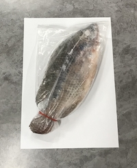 呉郭魚/ティラピア内蔵抜き　(400-500g)1匹　冷凍品