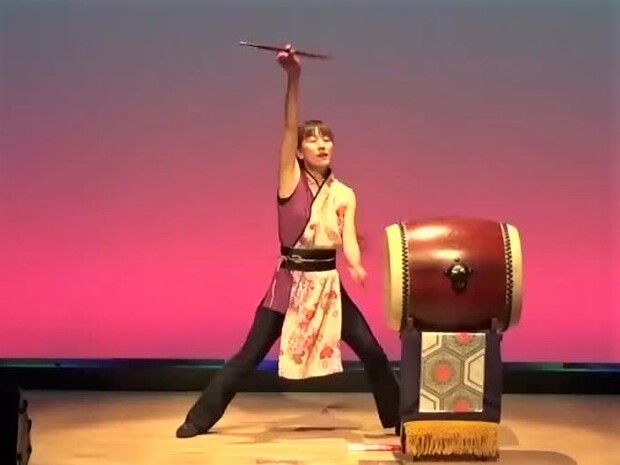 女流太鼓師 龍桜朱泉 official site - 女流太鼓師 龍桜 朱泉