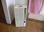 古いが、かなり綺麗なエアコン