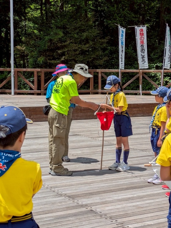 ️4個セット️ 飛行機　ロケット柄　カイト　凧揚げ　凧　ケース付き　ブルー 飛行機 ロケット柄 カイト 凧揚げ 凧 ケース付き セット